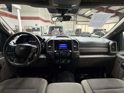Used 2021 Ford F250 XL w/ STX Appearance Package AWD/4WD image 20