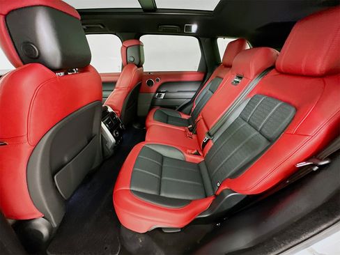 Used 2019 Land Rover Range Rover Sport HSE Dynamic image 27