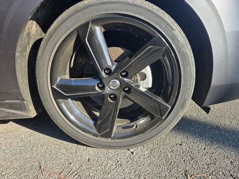 Used 2022 Nissan Sentra SR w/ Trunk Package FWD image 3