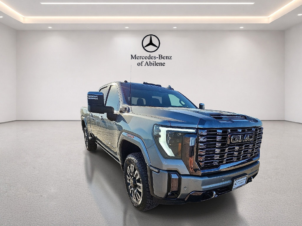 Used 2024 GMC Sierra 2500 Denali Ultimate AWD/4WD image 11
