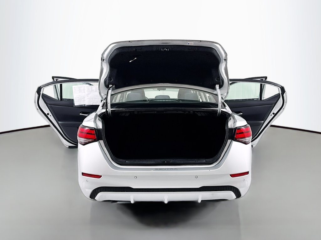 Used 2020 Nissan Sentra SV FWD image 21
