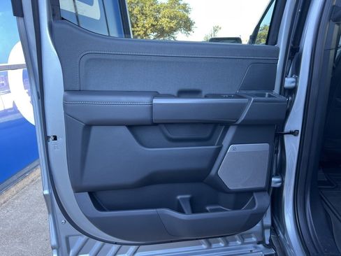 New 2025 Ford F150 Lariat w/ Equipment Group 501A Mid image 9