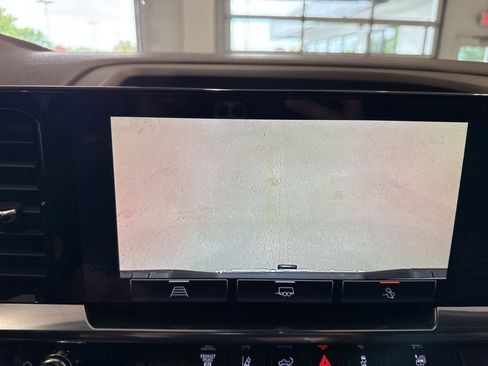 New 2025 GMC Sierra 2500 SLT image 36