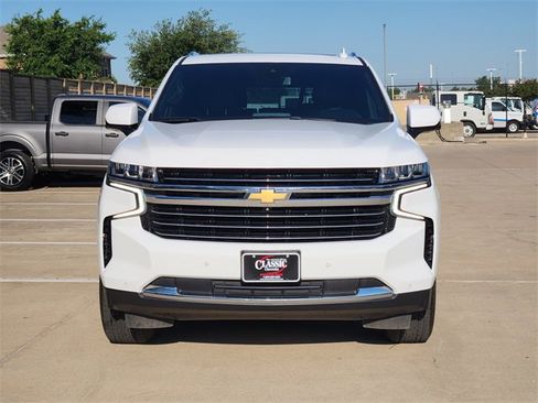 Used 2024 Chevrolet Tahoe LT w/ Luxury Package RWD image 10