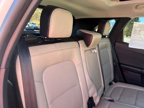 Certified 2022 Ford Escape Titanium w/ Class II Trailer Tow Package image 25