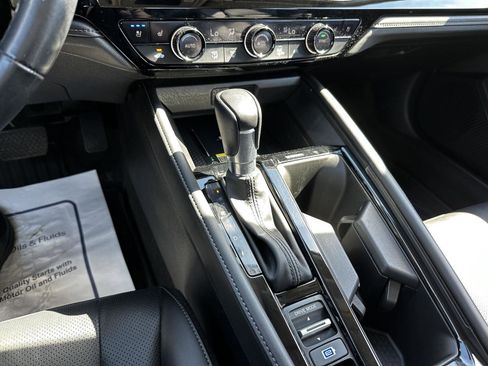 Used 2024 Honda Accord Touring image 18