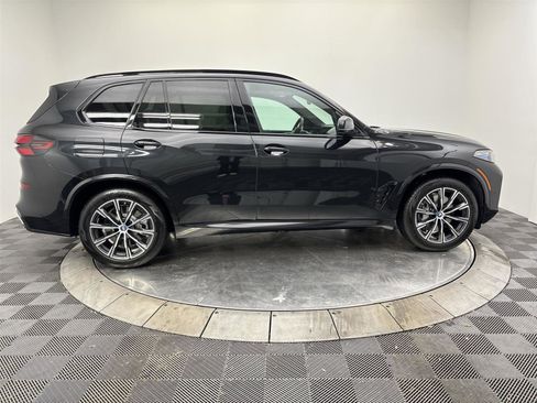 Used 2025 BMW X5 xDrive50e w/ M Sport Package image 17