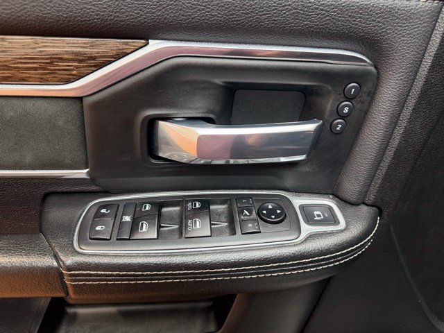 Used 2020 RAM 3500 Laramie AWD/4WD image 19