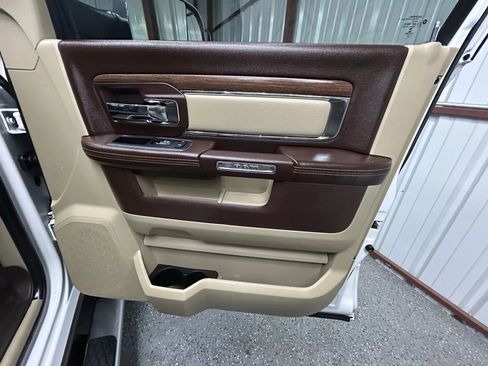 Used 2018 RAM 2500 Laramie w/ Off Road Package image 11