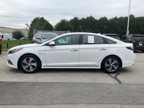 Used 2016 Hyundai Sonata Limited FWD image 4