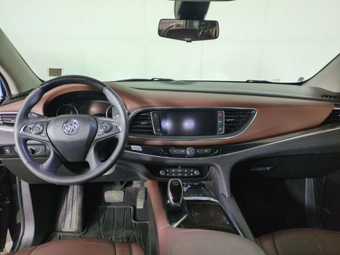 Used 2018 Buick Enclave Avenir w/ Avenir Technology Package image 15