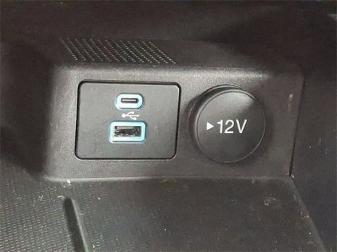 Certified 2022 Ford Escape S image 24