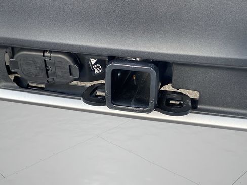 New 2026 Ford Explorer Platinum RWD image 35