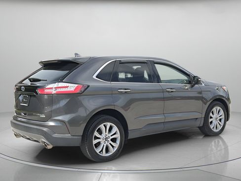 Certified 2019 Ford Edge Titanium w/ Equipment Group 301A FWD image 40