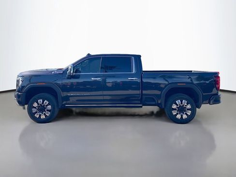 Used 2024 GMC Sierra 2500 Denali w/ Denali Reserve Package image 4