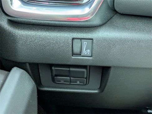 New 2026 GMC Canyon Elevation w/ Convenience Package image 27