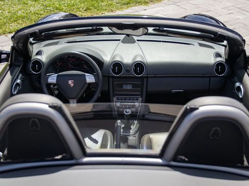 Used 2006 Porsche Boxster RWD image 13