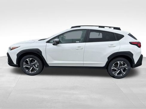 Used 2026 Subaru Crosstrek 2.0i Premium AWD/4WD image 4