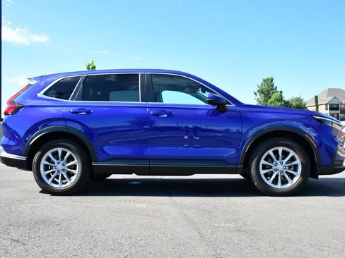 Used 2023 Honda CR-V EX-L image 8