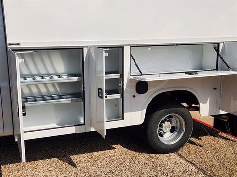 New 2025 Chevrolet Express 3500 1WT w/ Power Convenience Package image 27