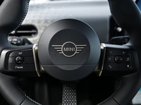 New 2026 MINI Cooper S image 31