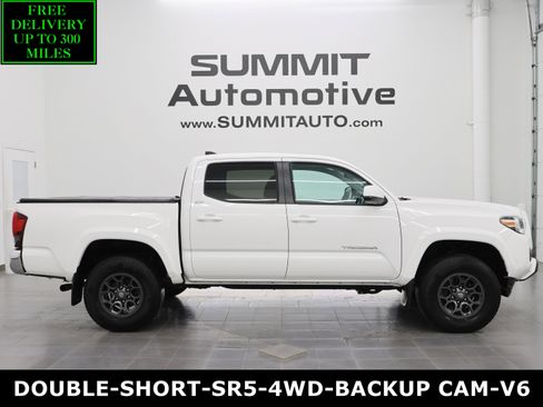 Used 2018 Toyota Tacoma SR5 AWD/4WD image 1