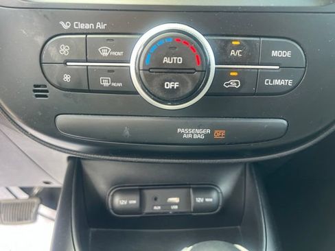 Used 2019 Kia Soul w/ Convenience Package FWD image 25