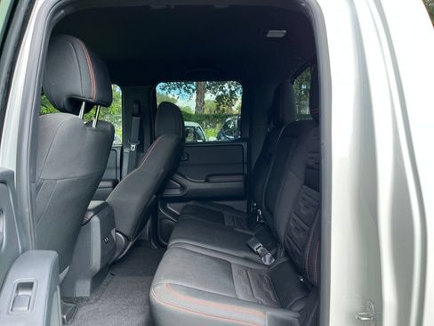 Used 2026 Nissan Frontier PRO-4X AWD/4WD image 22