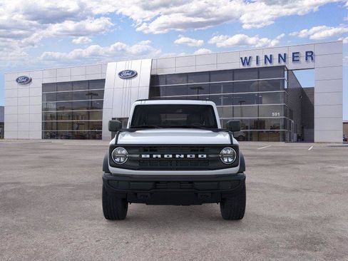 New 2025 Ford Bronco 4-Door AWD/4WD image 6