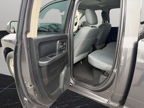 Used 2015 RAM 1500 Tradesman image 27