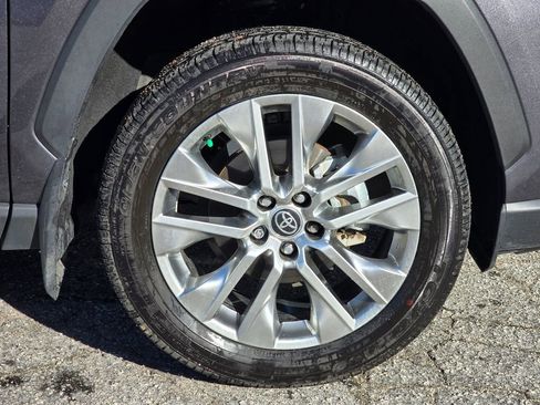 Used 2025 Toyota RAV4 Limited w/ Advanced Technology Package image 22