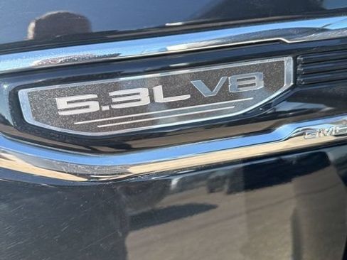 Used 2025 GMC Sierra 1500 SLT AWD/4WD image 25