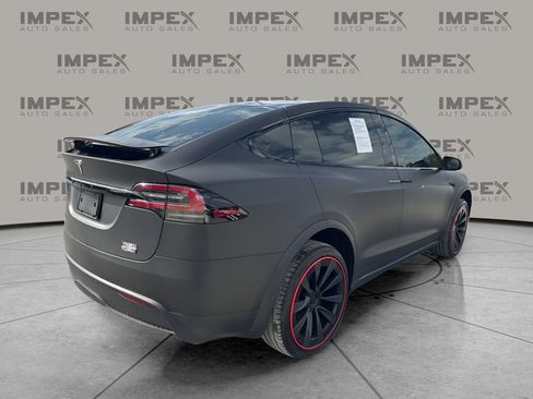 Used 2023 Tesla Model X Plaid AWD/4WD image 2