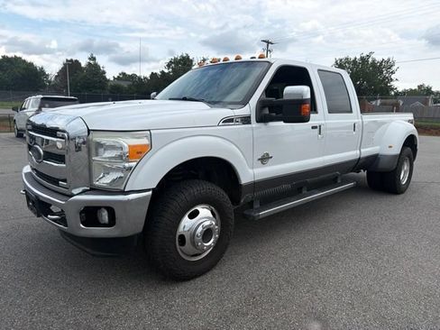 Used 2012 Ford F350 Lariat w/ Lariat Ultimate Pkg AWD/4WD image 3
