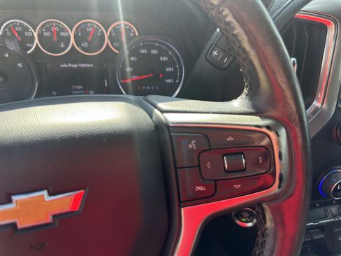 Used 2022 Chevrolet Silverado 2500 LT w/ Convenience Package AWD/4WD image 25