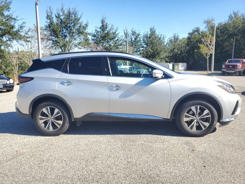 Used 2019 Nissan Murano SV image 4