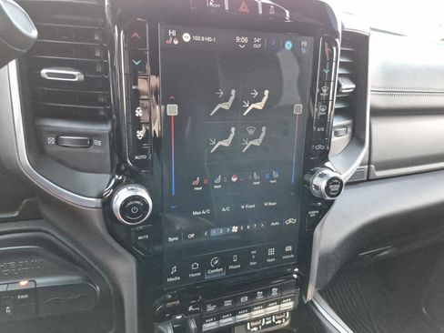 Used 2024 RAM 3500 Laramie w/ Night Edition image 33