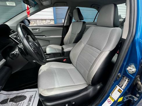 Used 2017 Toyota Camry LE FWD image 8