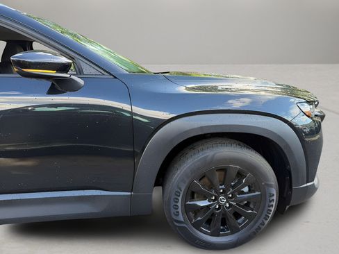 Used 2025 MAZDA CX-50 AWD 2.5 S w/ Preferred Package image 22