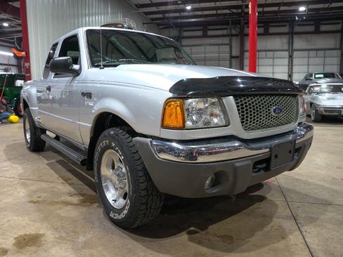 Used 2003 Ford Ranger XLT 4dr SuperCab 4WD SB image 12