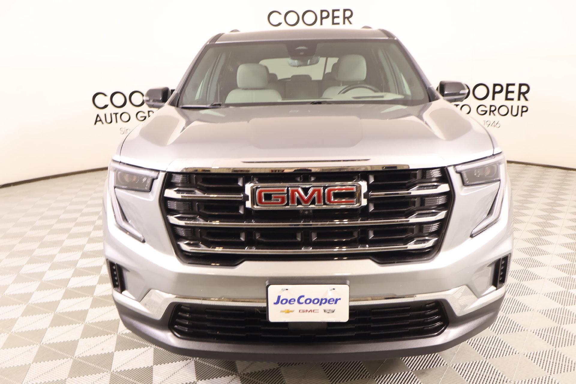 Used 2026 GMC Acadia Elevation FWD image 8
