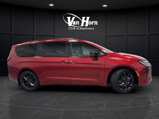 New 2027 Chrysler Pacifica Select FWD image 8
