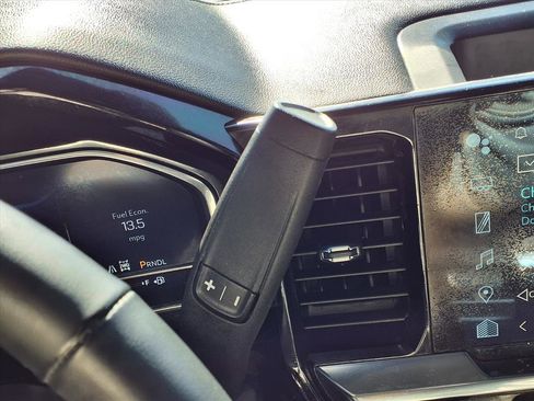 Used 2023 Chevrolet Silverado 1500 RST w/ Z71 Off-Road Package image 13