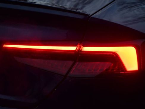 Used 2019 Audi S5 Premium Plus w/ Premium Plus image 11