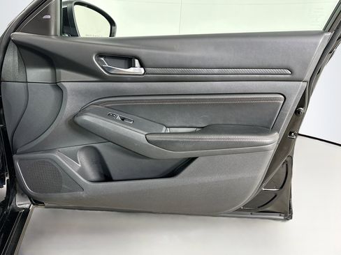 Used 2020 Nissan Altima 2.5 SR image 30