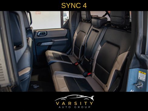 Used 2022 Ford Bronco Wildtrak image 13