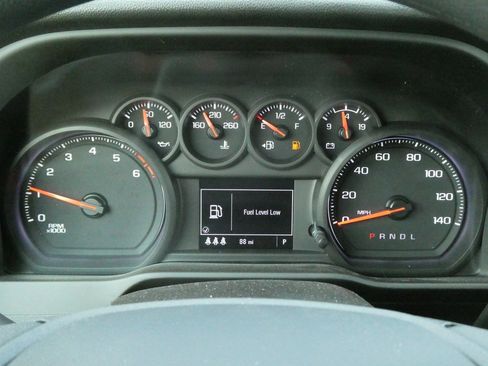 New 2024 GMC Sierra 2500 Pro w/ Convenience Package image 5