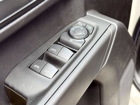 New 2026 Chevrolet Silverado 1500 Custom Trail Boss w/ LPO, Dark Essentials Package AWD/4WD image 18
