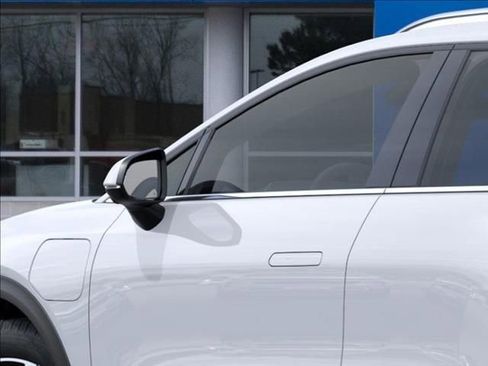 New 2026 Chevrolet Equinox EV LT image 12