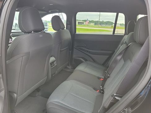 New 2026 Jeep Cherokee Laredo AWD/4WD image 9